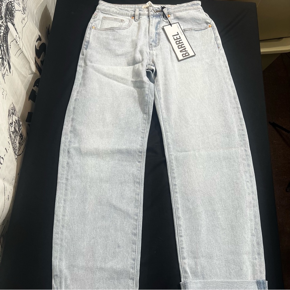 Almost Famous Light Blue Barrel Denim Jeans Size 31